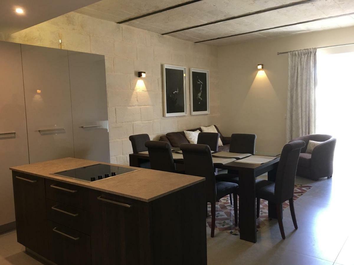 Orangerie Lodge Valletta Buitenkant foto