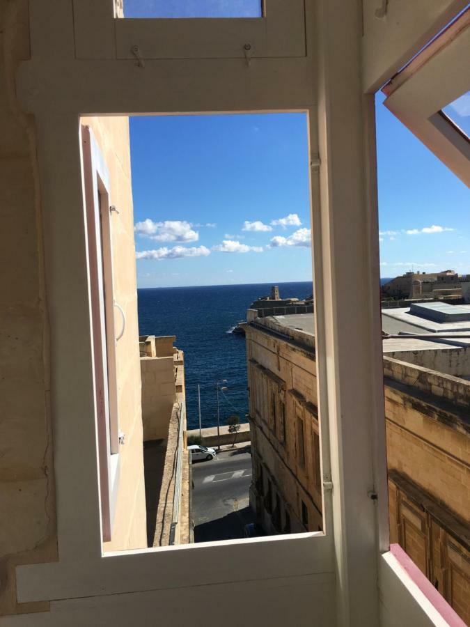 Orangerie Lodge Valletta Buitenkant foto