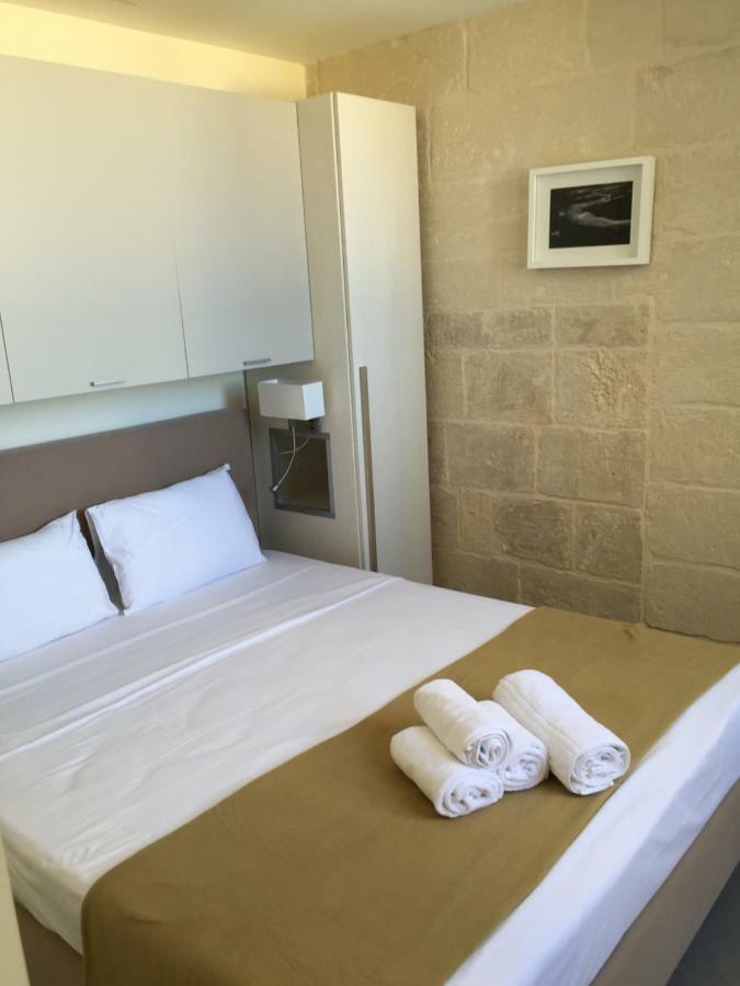 Orangerie Lodge Valletta Buitenkant foto